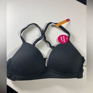 NWT 32A - converts to regular straps or racer back bra! Black